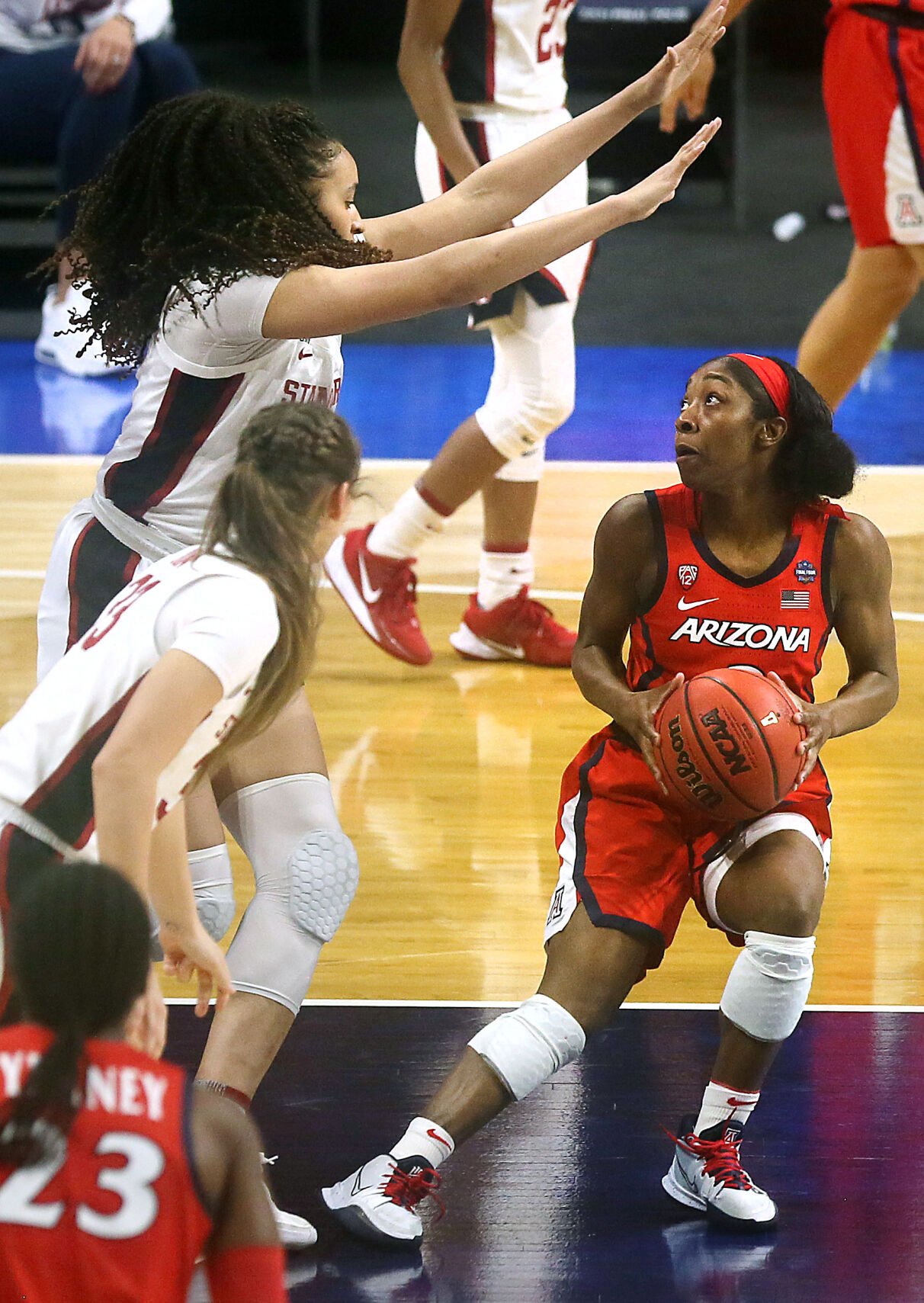 NCAA Tournament National Championship: No. 3 Arizona vs. No. 1 Stanford